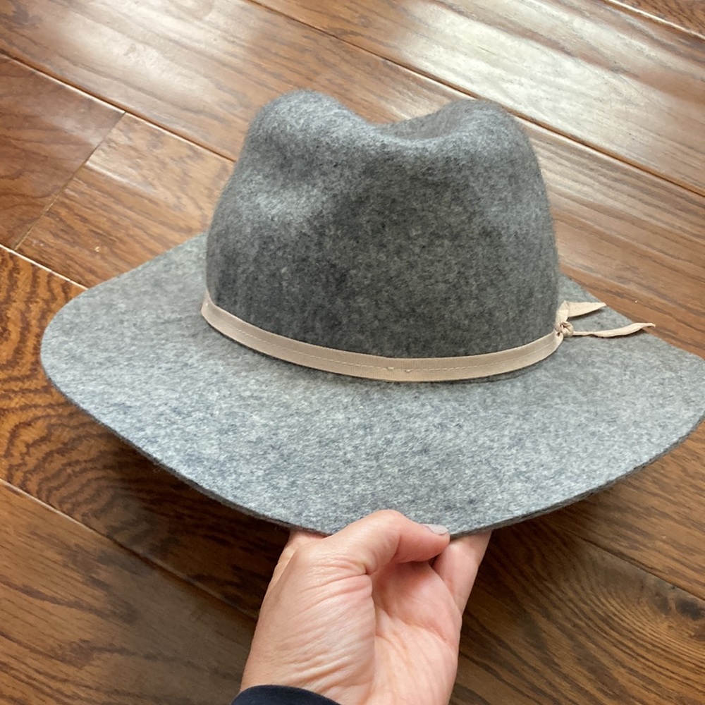 Heather Grey Wide Brim Hat